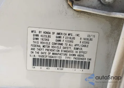 2016 Acura Ilx Premium Package/Technology Plus Package z USA, uszkodzony, nr VIN 19UDE2F7XGA001133